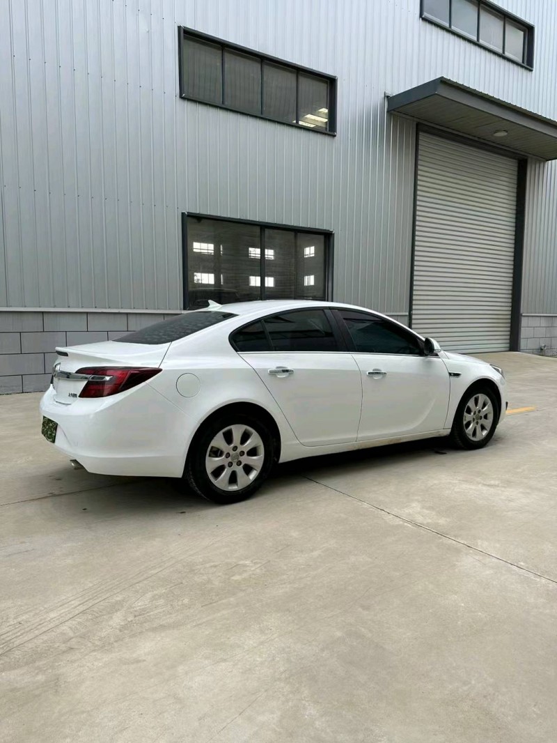 宿迁17年别克君威4