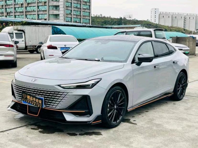 东莞23年长安汽车UNI-V2