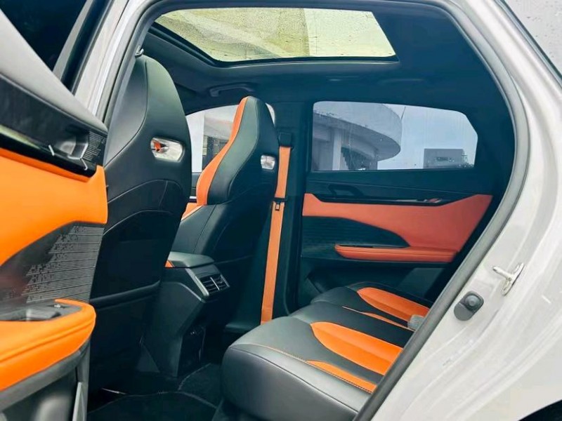 东莞23年长安汽车UNI-V4