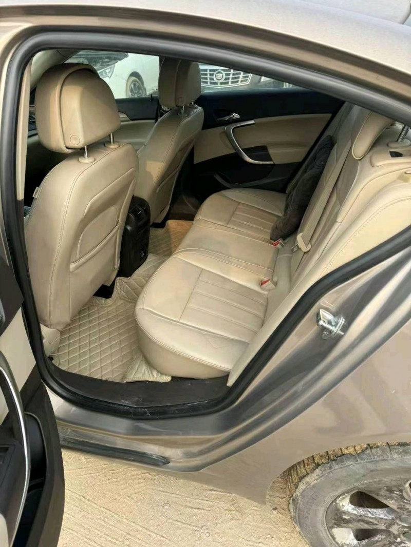 枣庄13年别克君威7