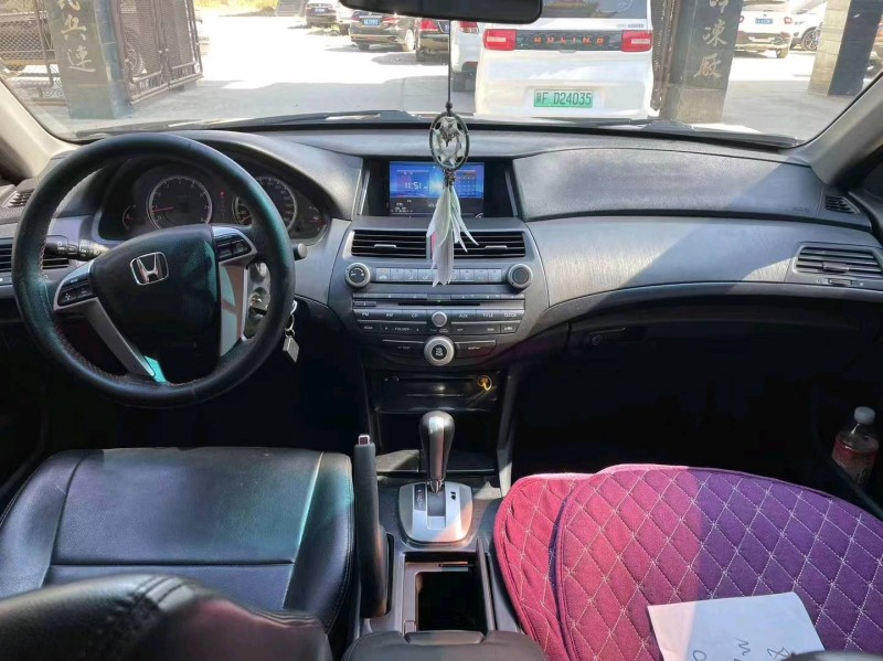 保定13年本田雅阁6