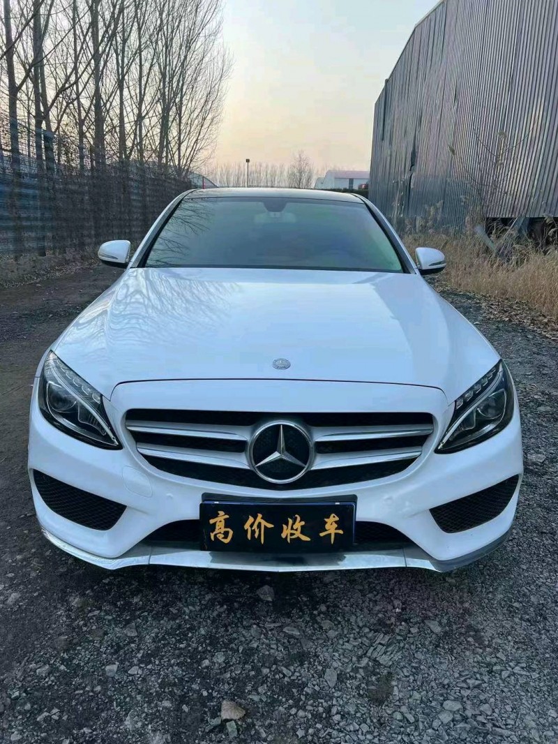 东营17年奔驰C1