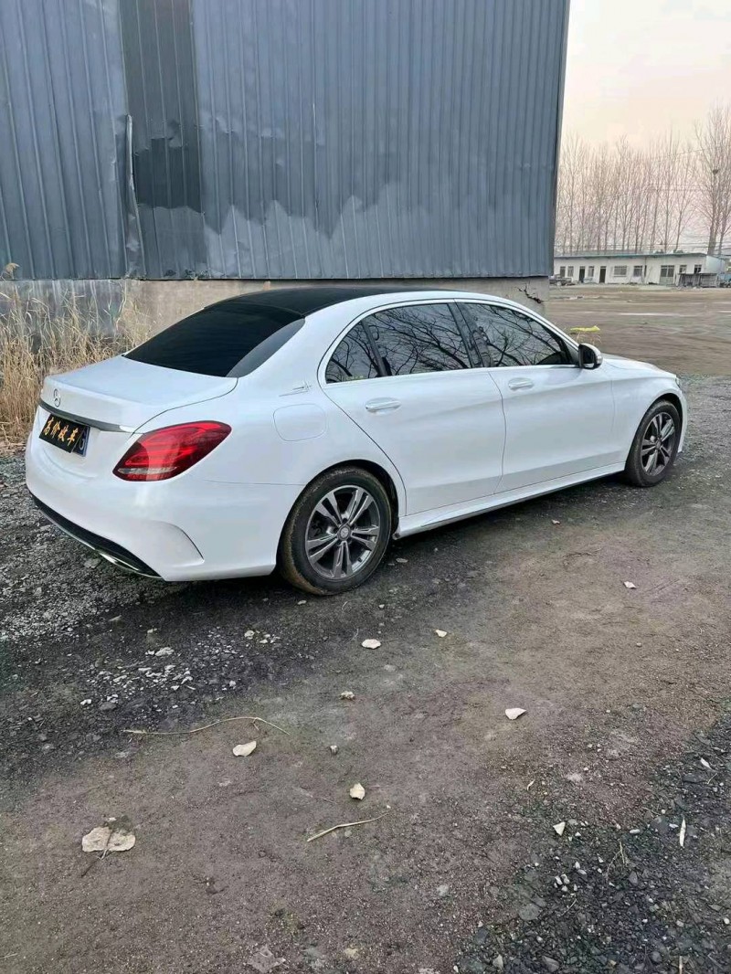 东营17年奔驰C5