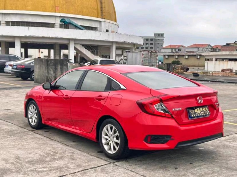 东莞18年本田思域8