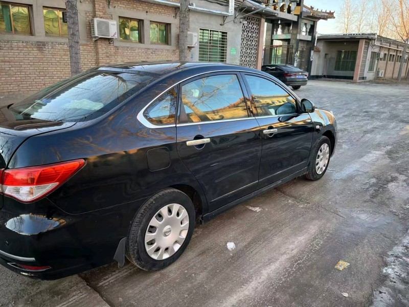 保定16年日产轩逸3