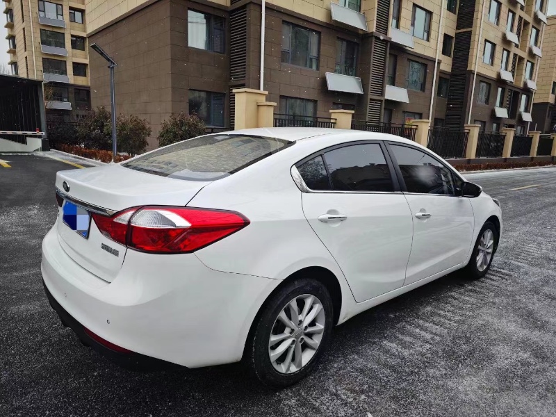 淄博16年起亚K33