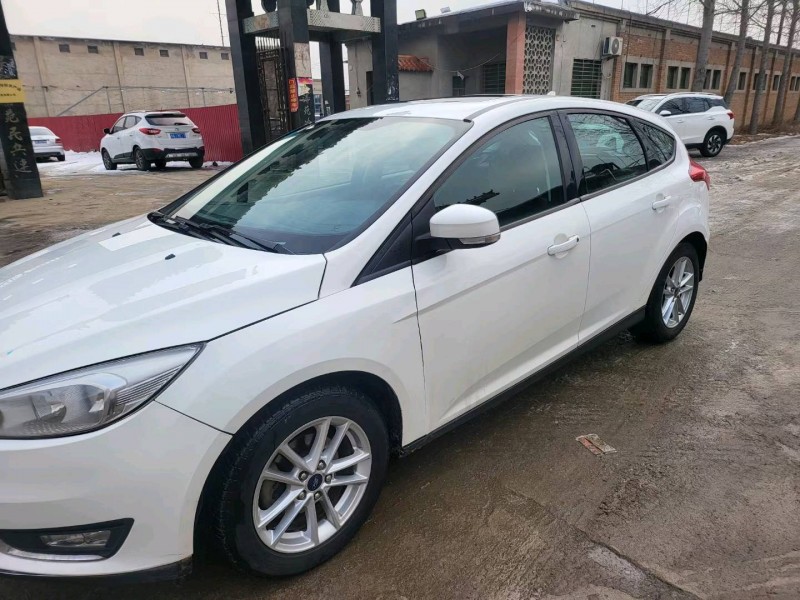 保定17年福特福克斯3