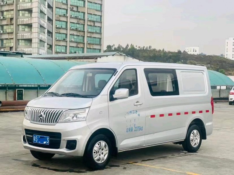 东莞21年长安汽车睿行2