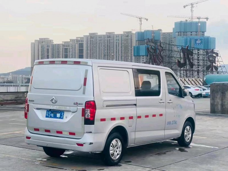 东莞21年长安汽车睿行7