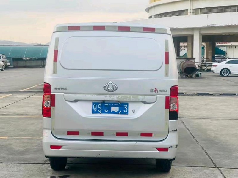 东莞21年长安汽车睿行9