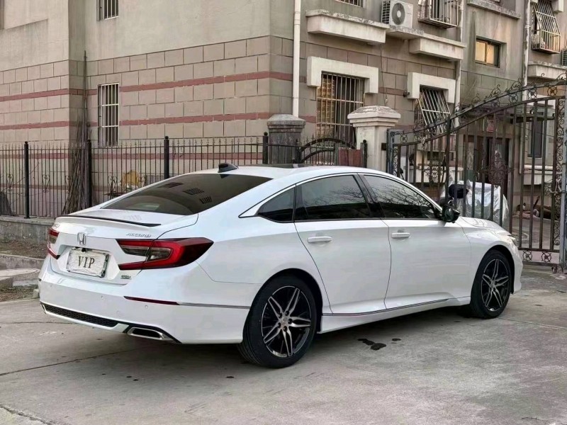 东营23年本田雅阁4