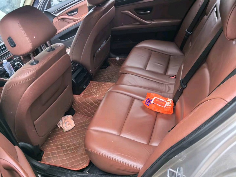 济南16年宝马5系4