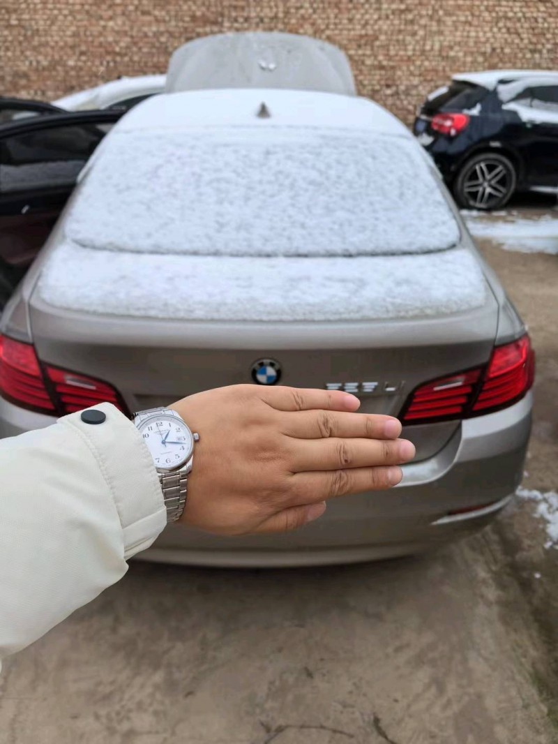 济南16年宝马5系9