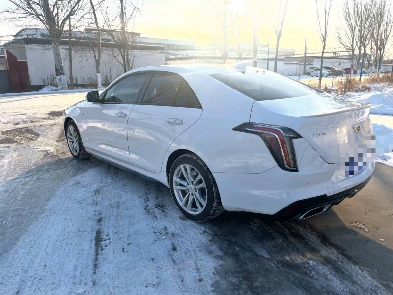 保定21年凯迪拉克CT43