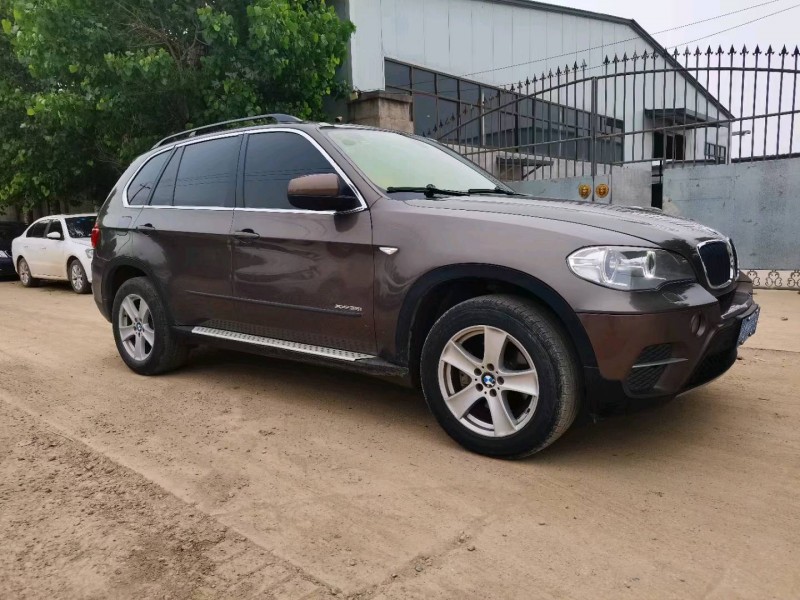 保定11年宝马X52