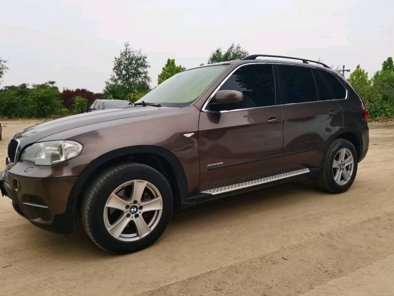 保定11年宝马X53