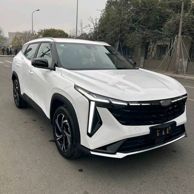 成都23年吉利博越3