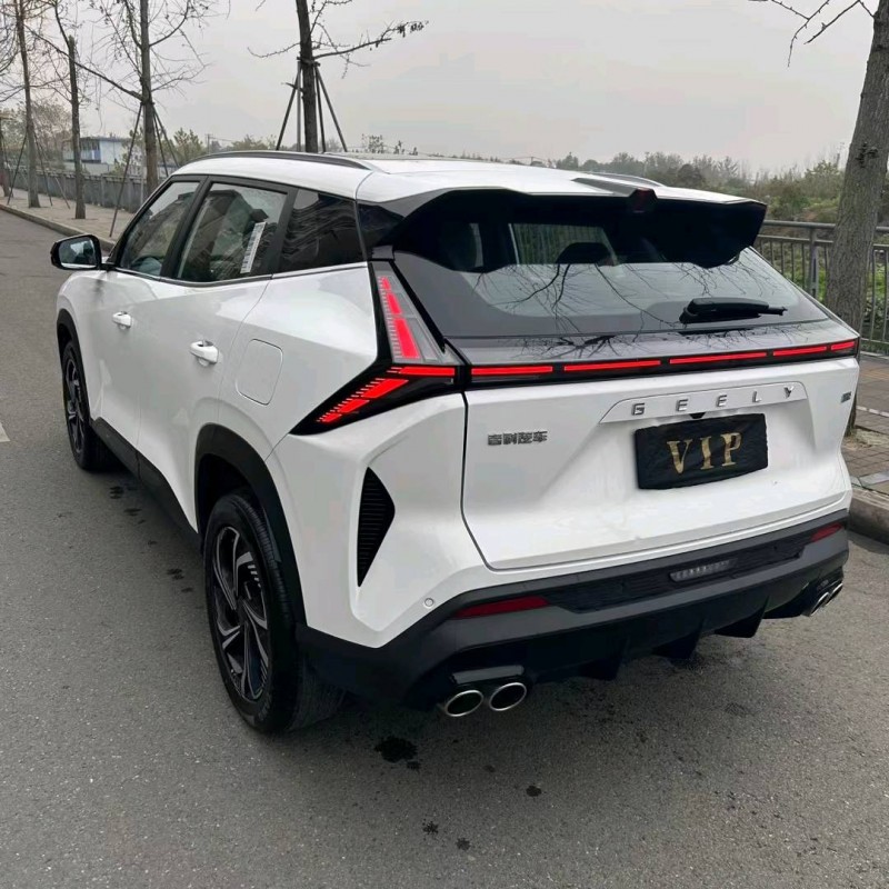 成都23年吉利博越8