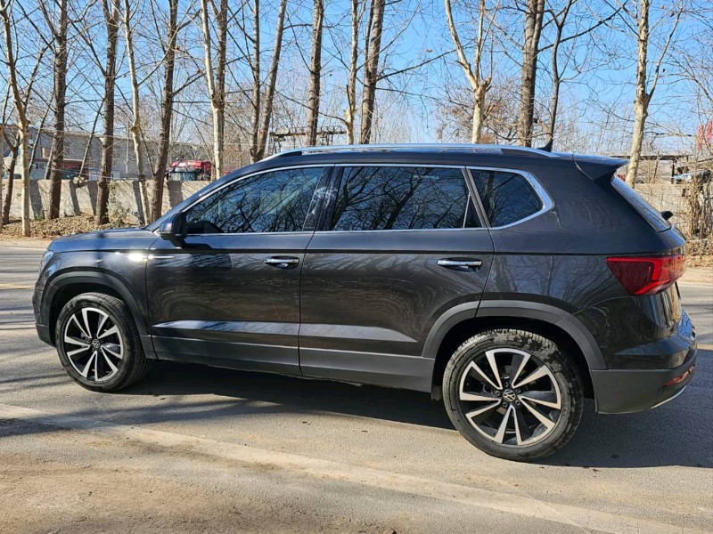 济宁23年大众途岳2