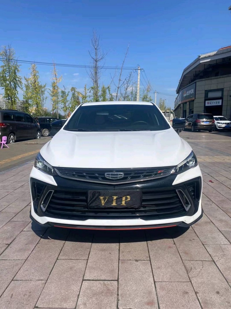 成都22年吉利缤瑞1