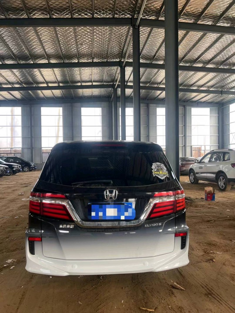 菏泽18年本田艾力绅3