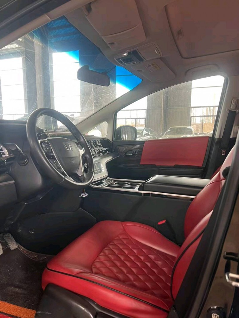 菏泽18年本田艾力绅6