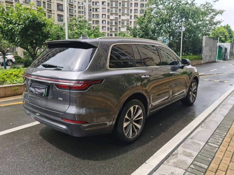 蘇州21年理想理想ONE8