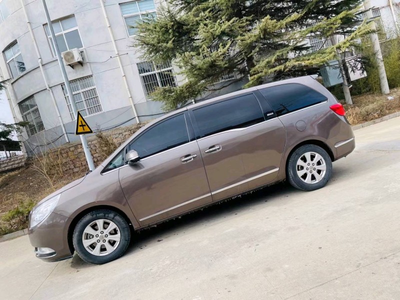 烟台16年别克GL83