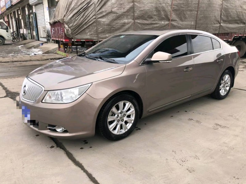 保定11年别克君越2