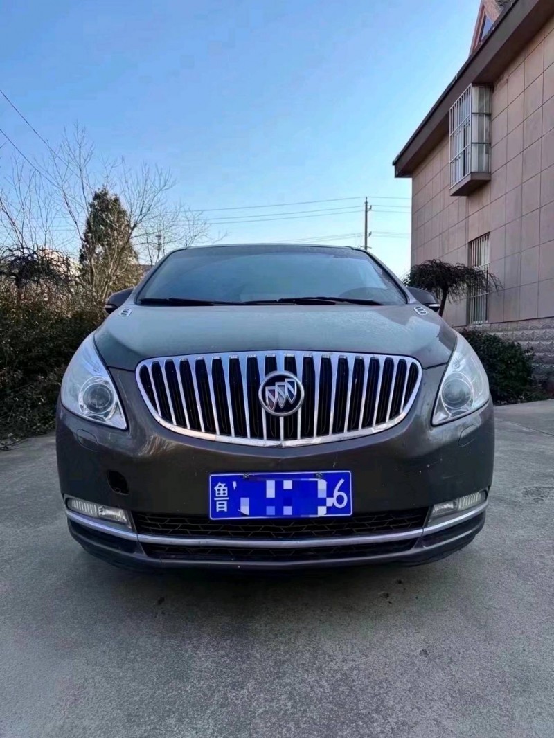 枣庄13年别克GL81