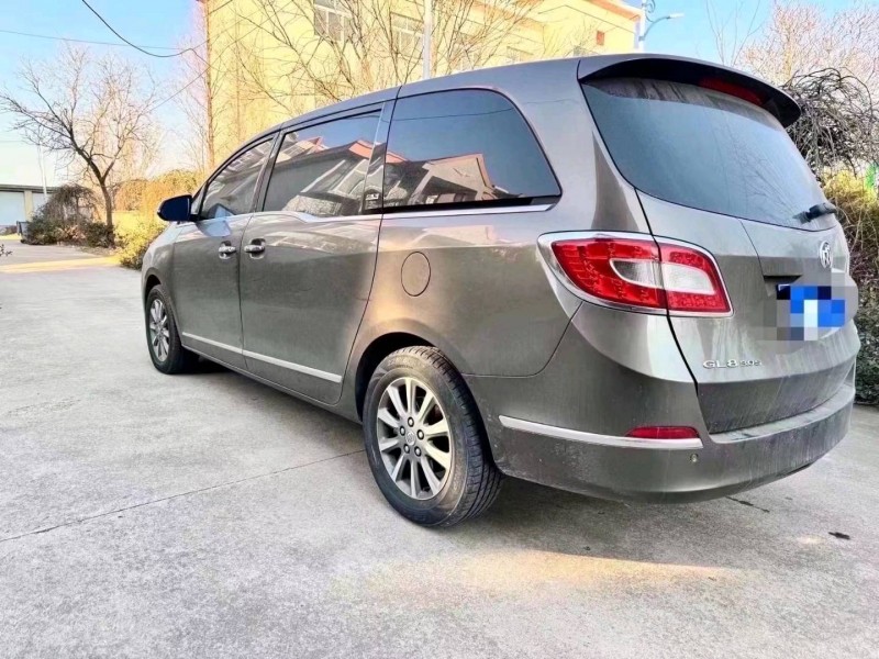 枣庄13年别克GL86