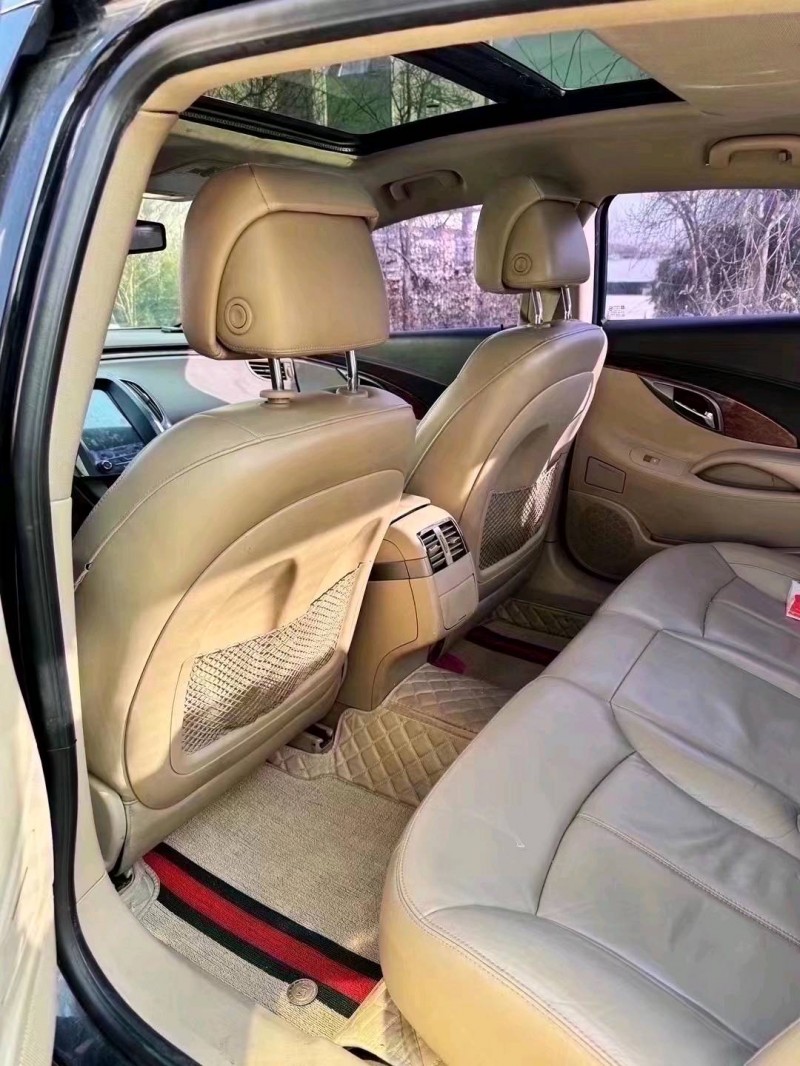 枣庄13年别克君越7