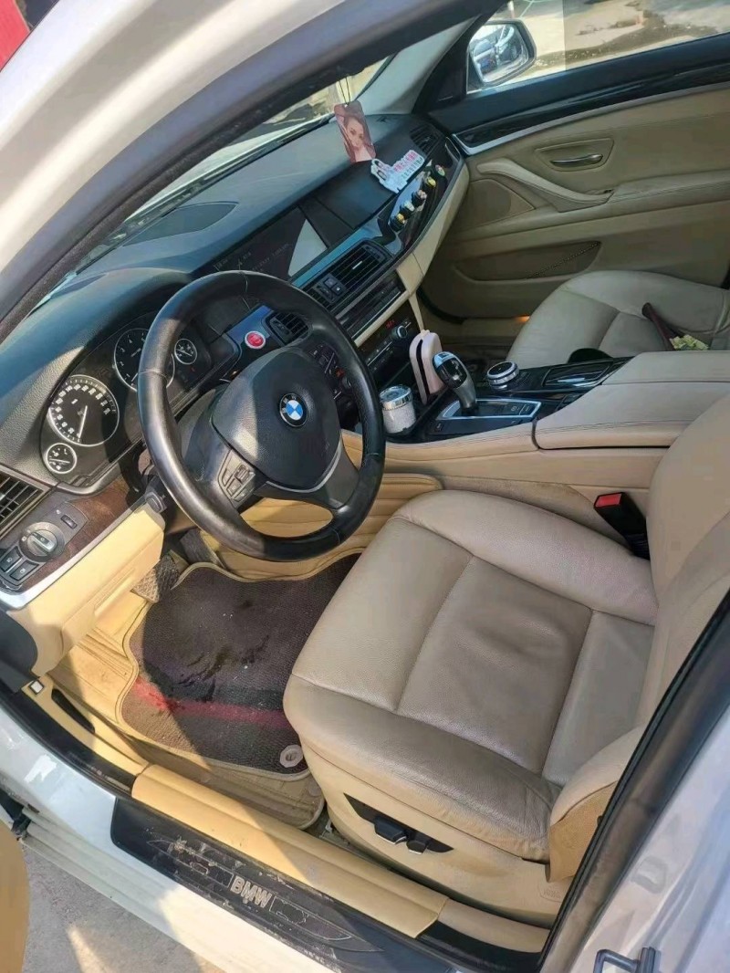 保定11年宝马5系4