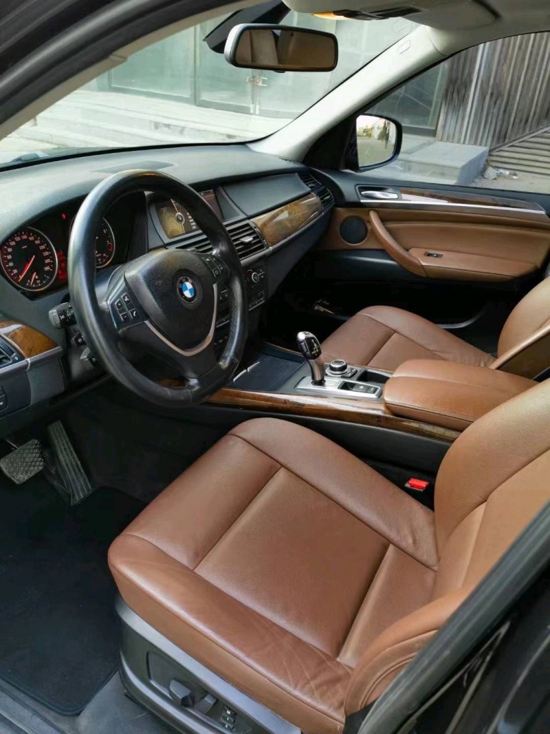 济宁13年宝马X53