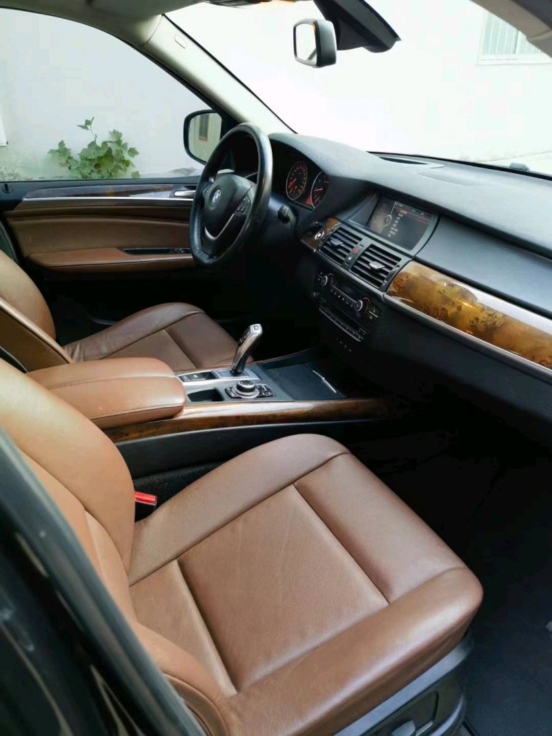 济宁13年宝马X58