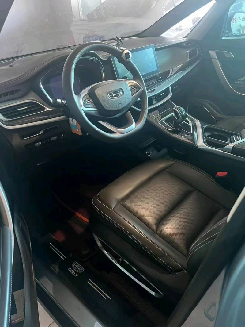 济宁20年吉利嘉际2