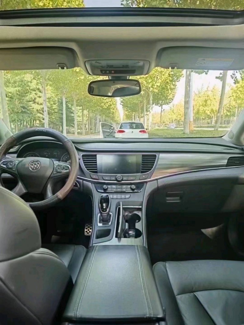 枣庄17年别克君越5