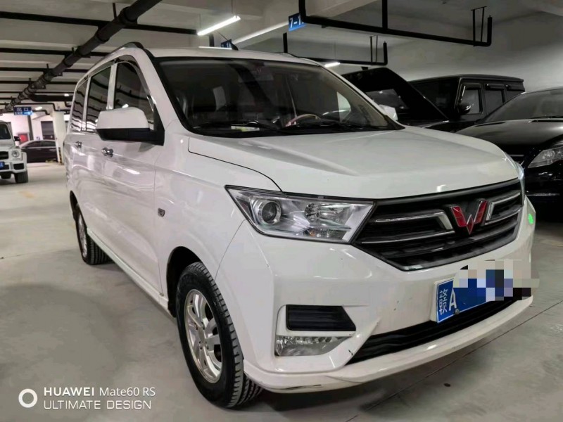 徐州21年五菱汽車宏光2