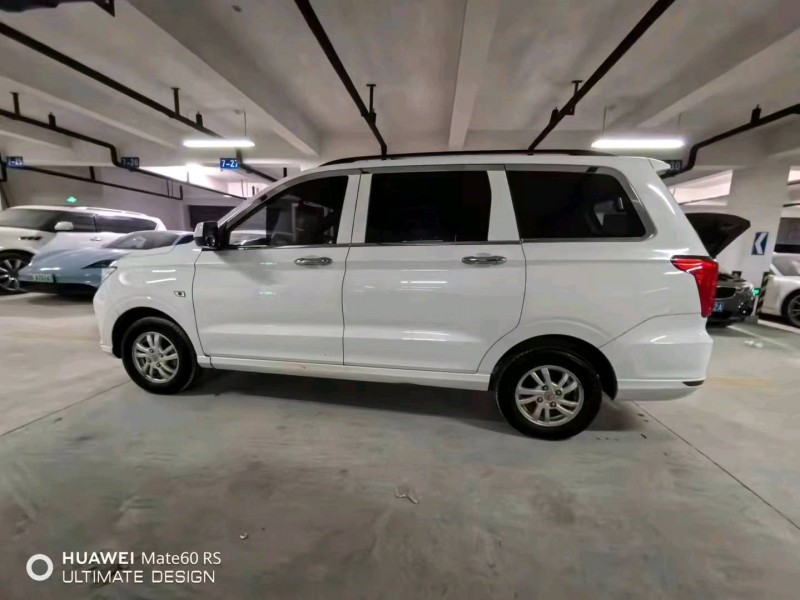 徐州21年五菱汽車宏光3