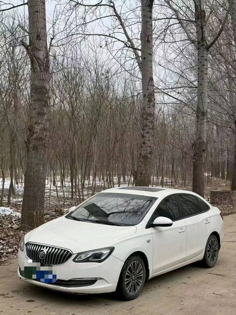 聊城17年别克阅朗2