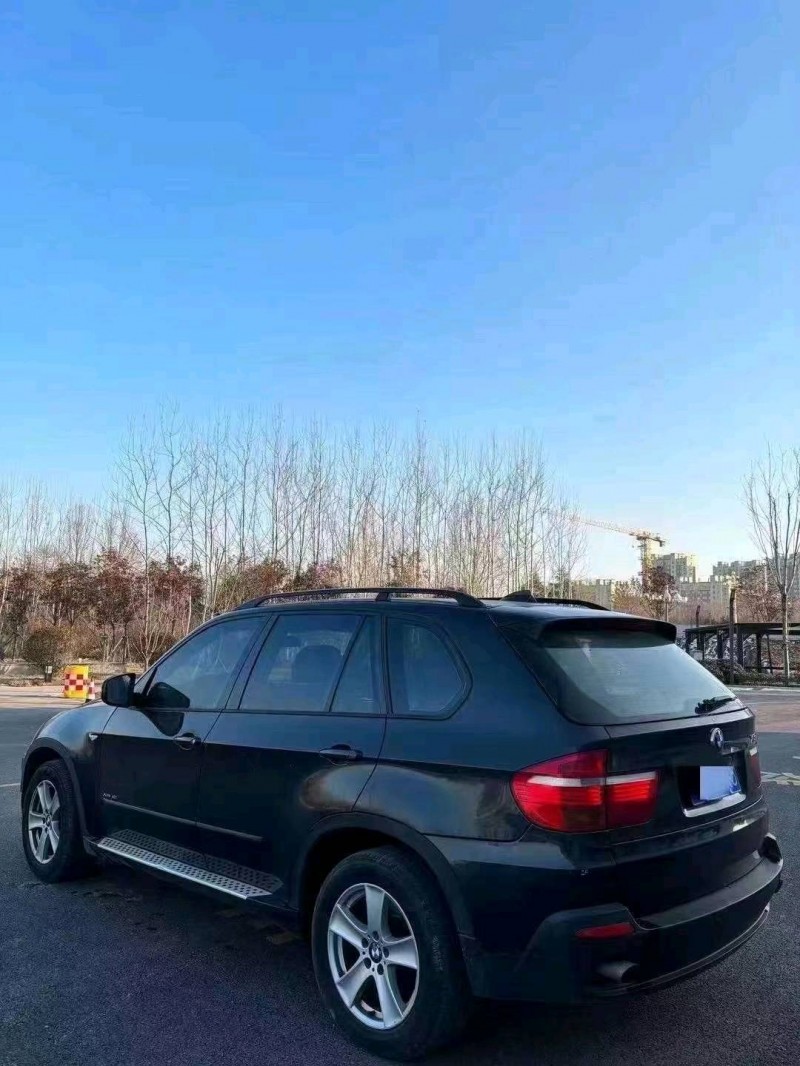 聊城09年宝马X54