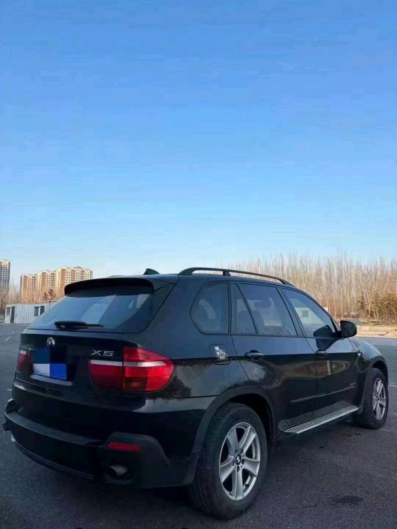 聊城09年宝马X56