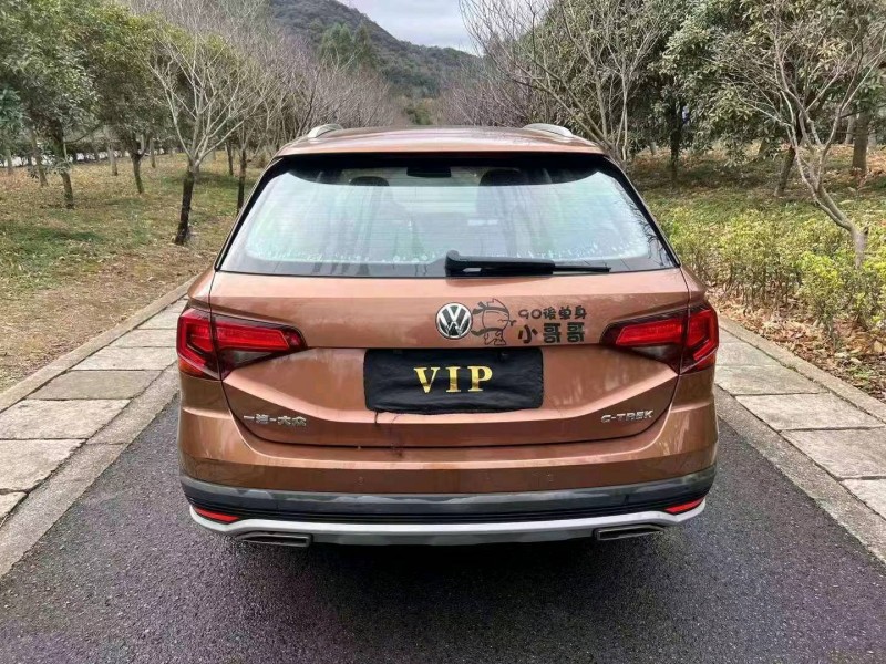 嘉兴17年大众蔚领5