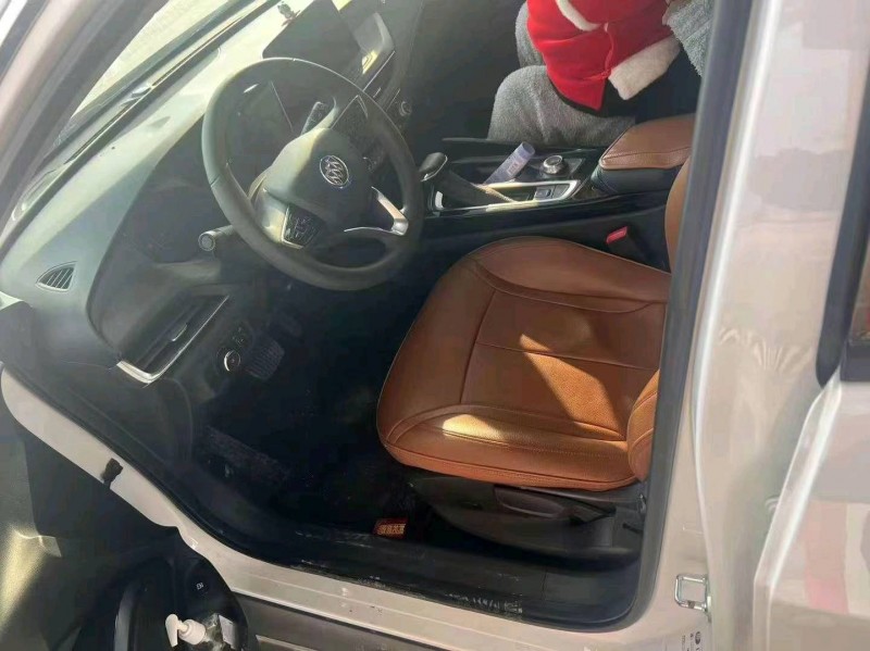 枣庄21年别克velite66