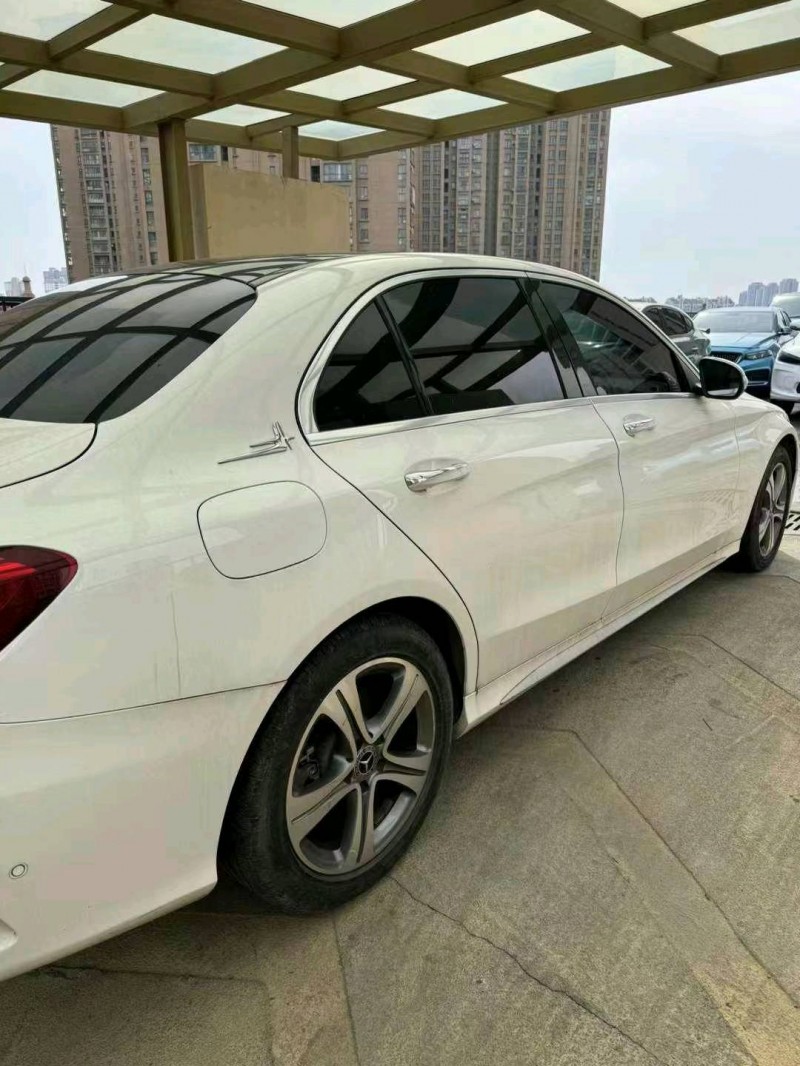 嘉兴19年奔驰C4