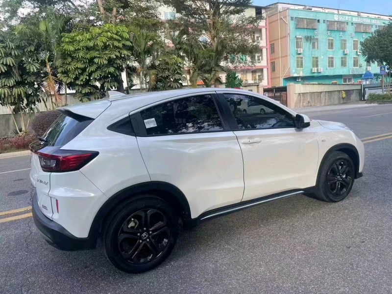 汕头22年本田XRV8