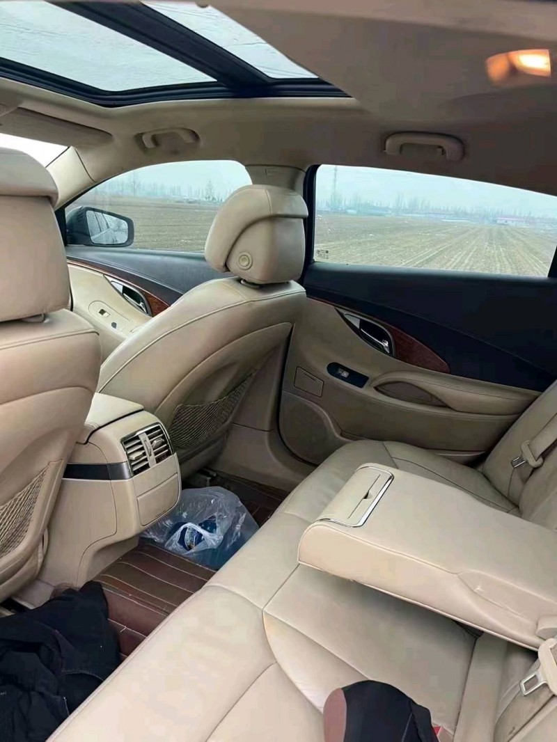 枣庄13年别克君越5