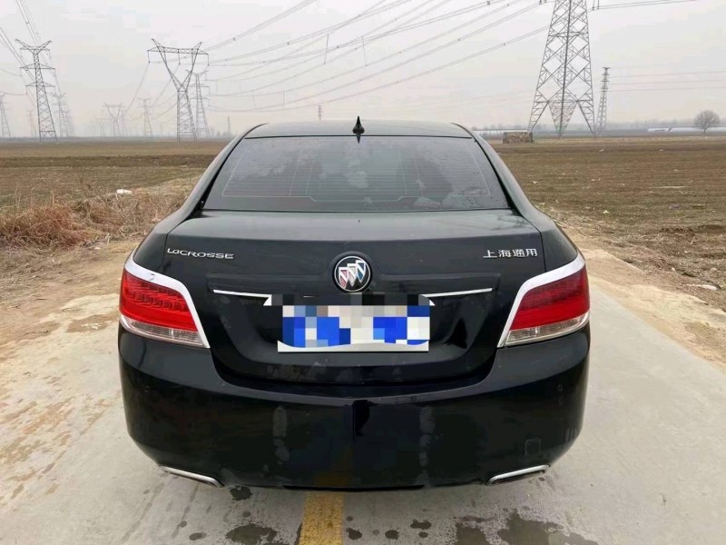 枣庄13年别克君越7