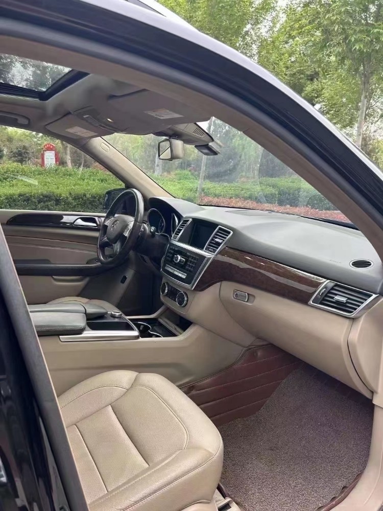 济宁14年奔驰ML7