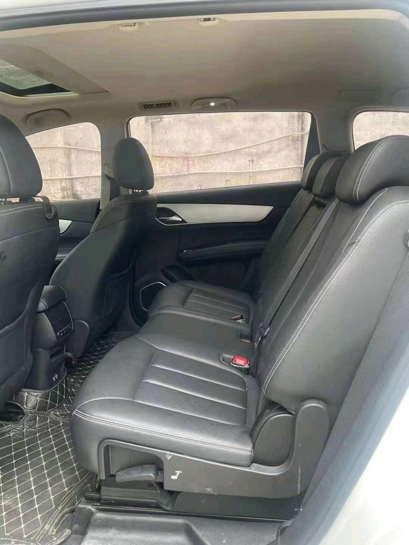 汕头21年比亚迪宋MAX3